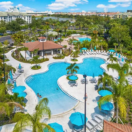 Epic Universe Beautiful Lakeview Condo, Vista Cay Orlando - 3013